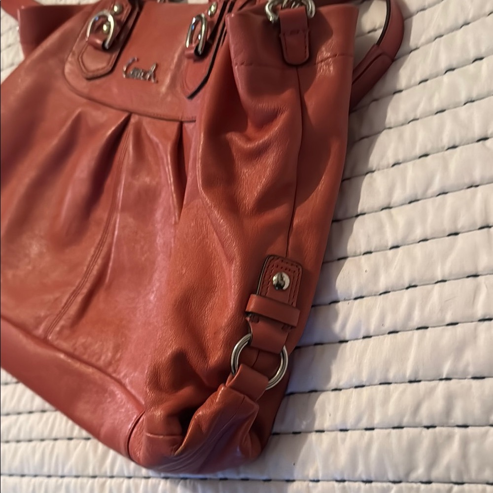 Coach shoulder bag, salmon color - Picture 3 of 5